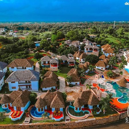 Safari Hotel And Villas Powered By Cocotel Bulala Eksteriør billede