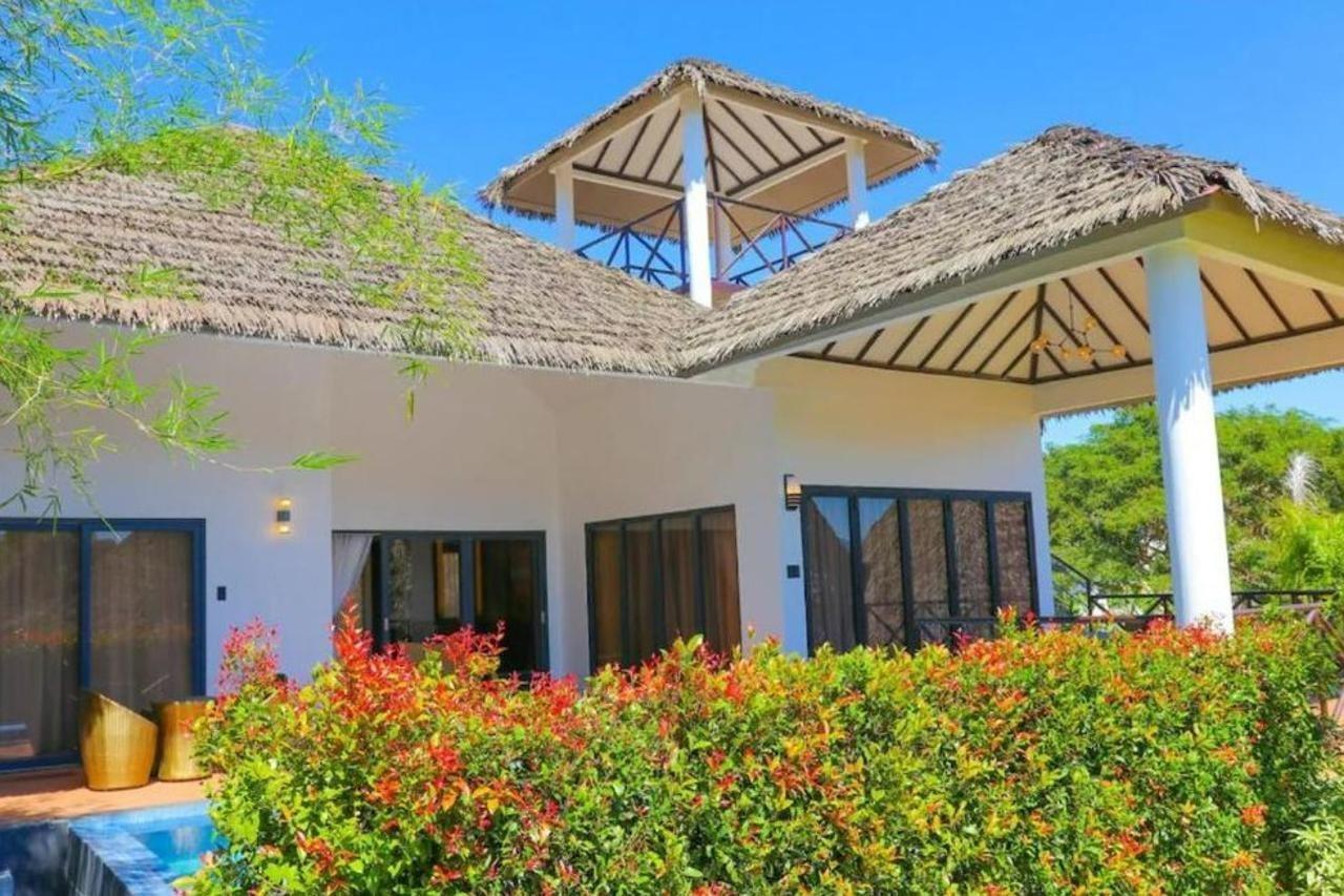 Safari Hotel And Villas Powered By Cocotel Bulala Eksteriør billede